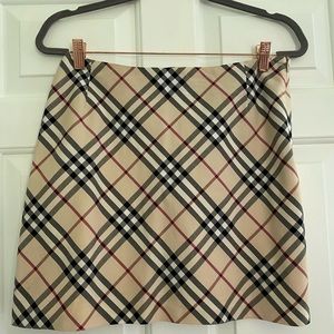 Burberry skirt